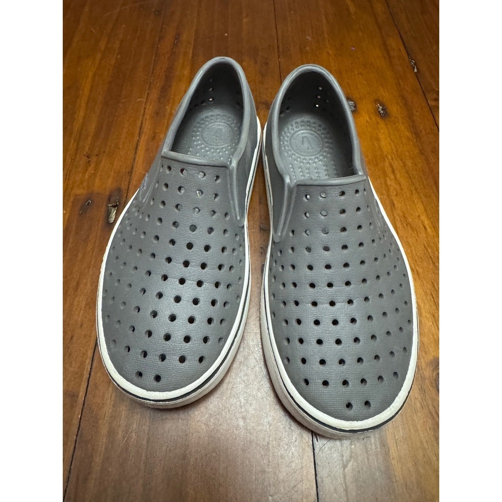 Native Kids J2 Grey Water Shoes Slip On Perforated Toddler Size J2